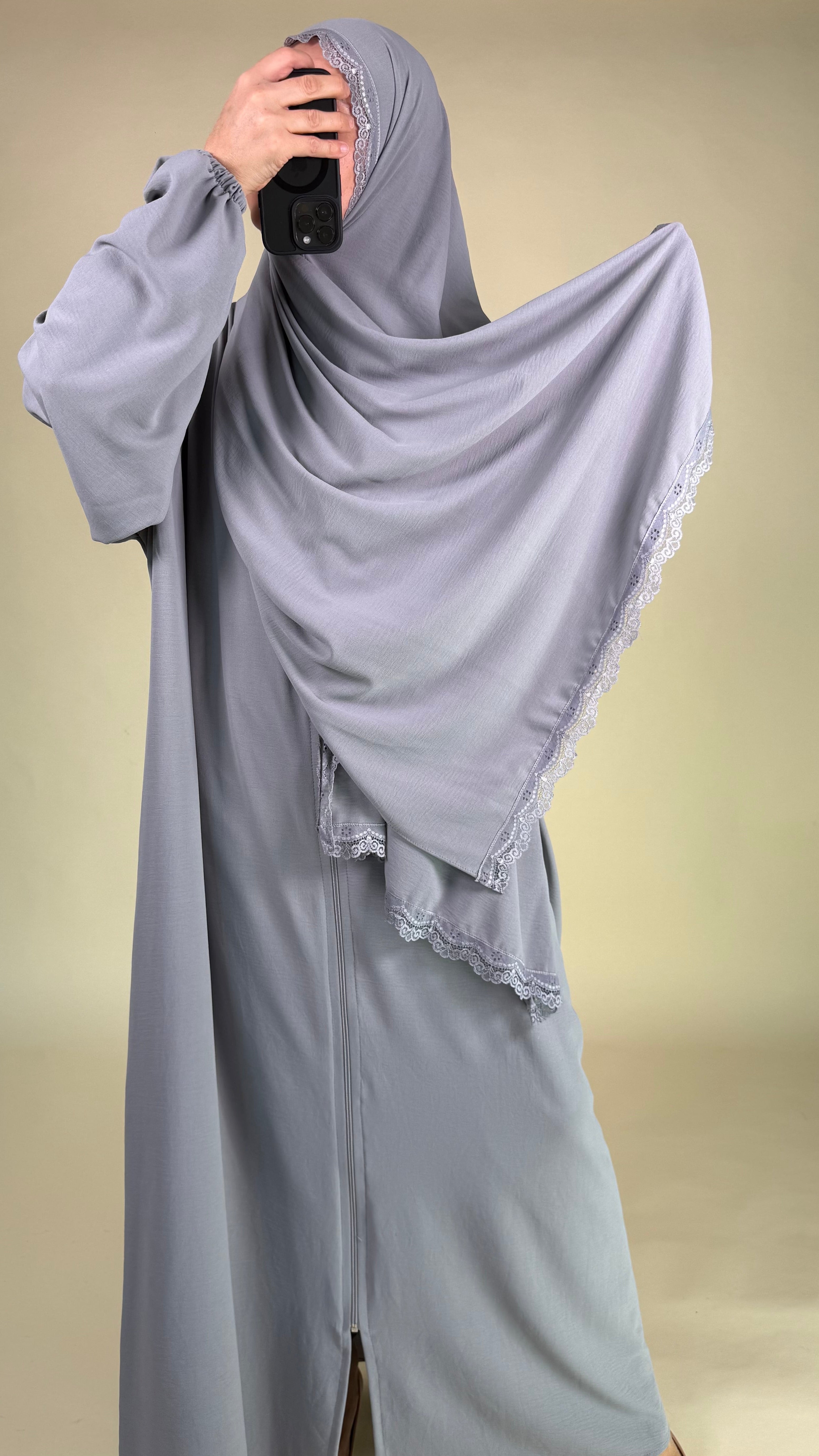 Gebetskleid mit integriertem Schal Standard