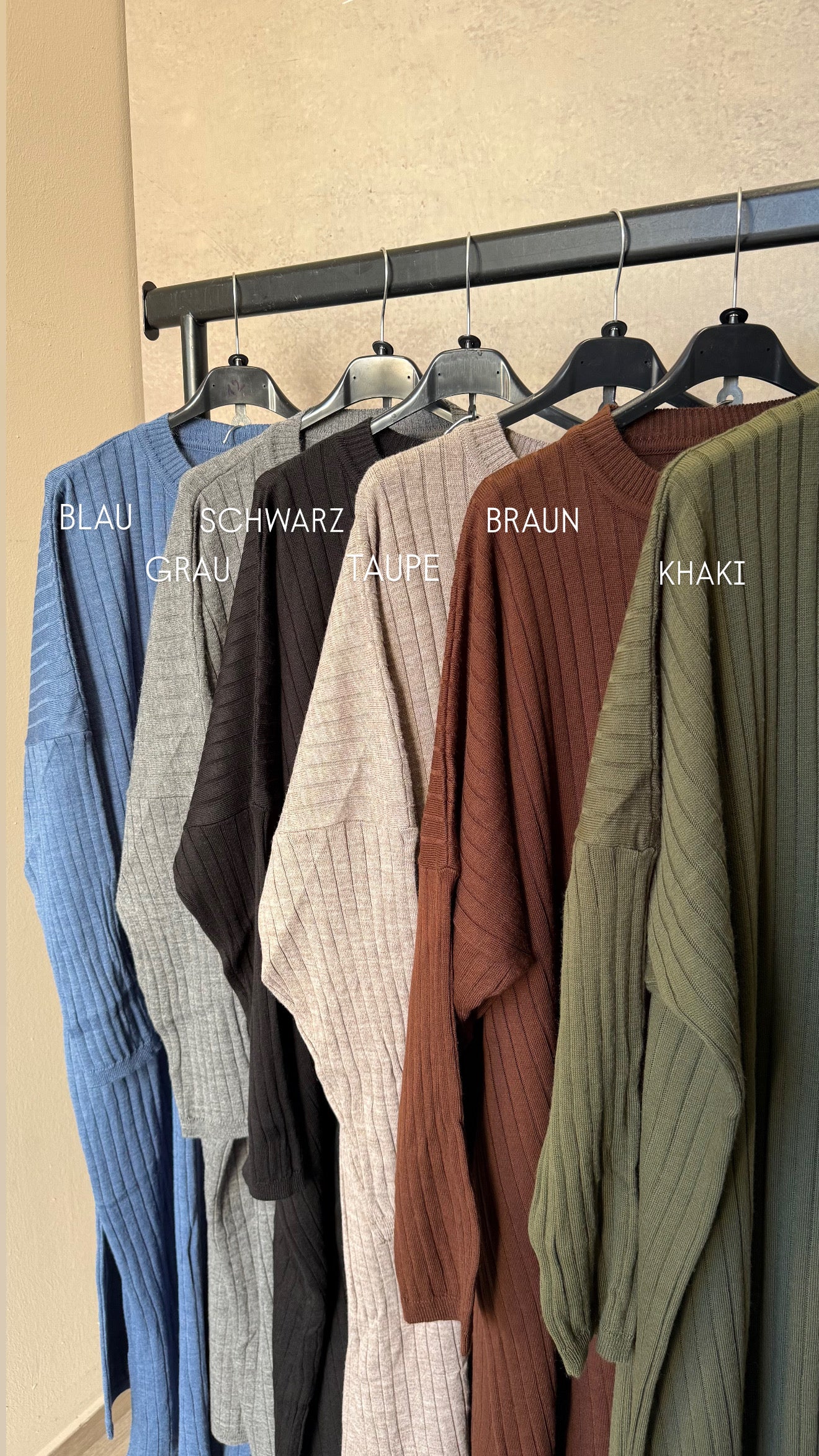 Nura Strick-Zweiteiler