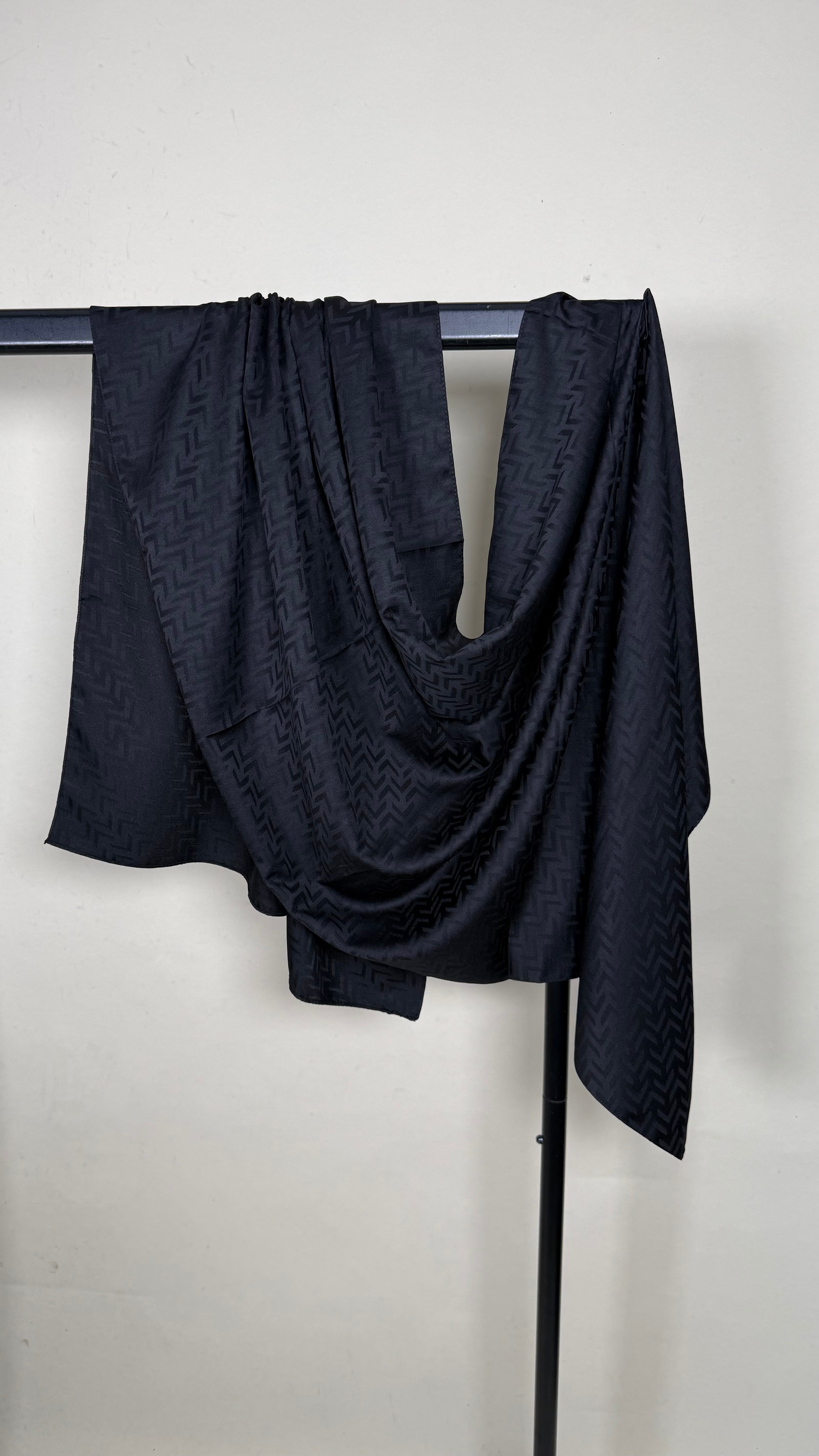 Fischgrätenmuster - Jacquard Hijab