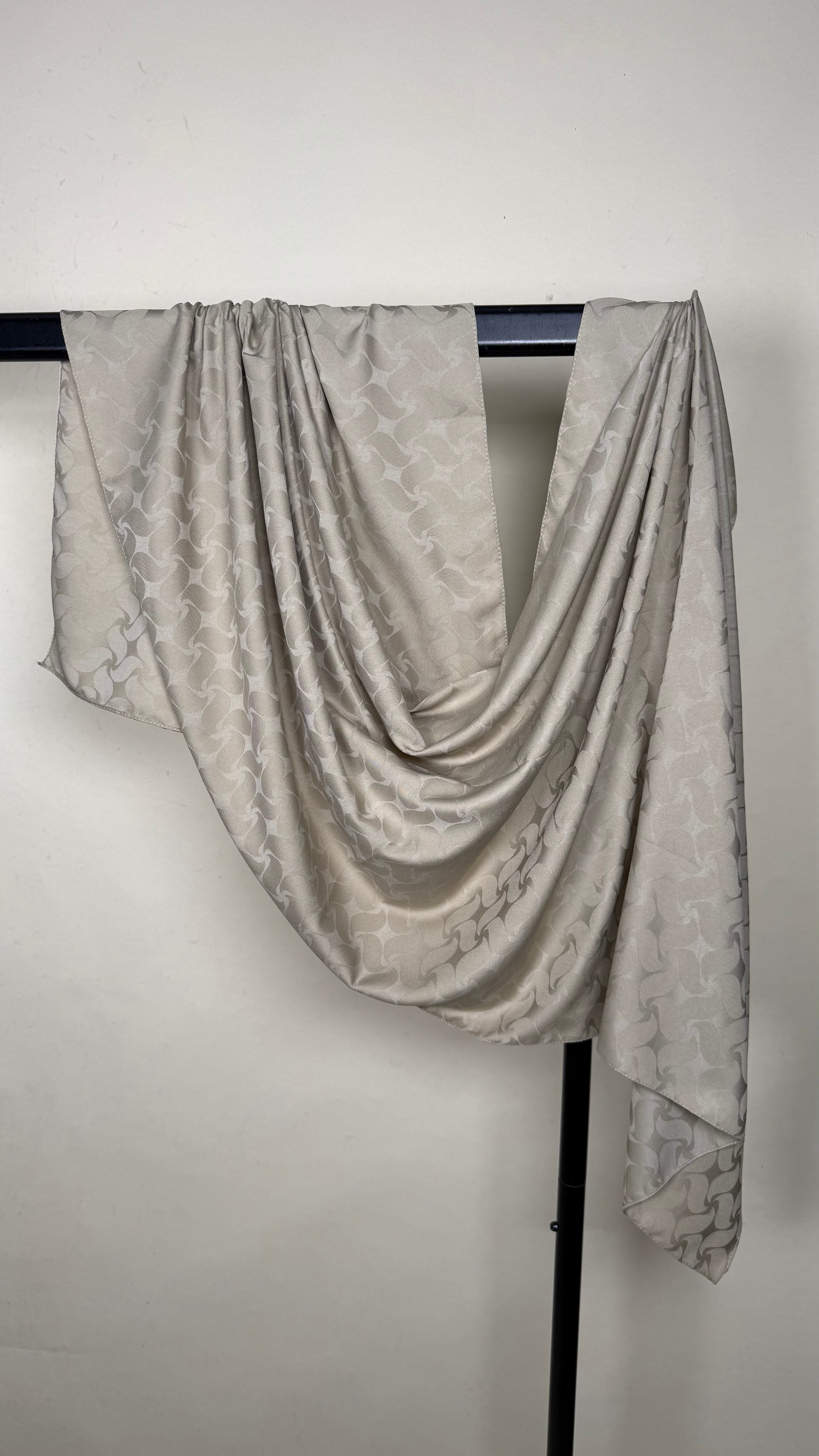 Wellenmuster - Jacquard Hijab