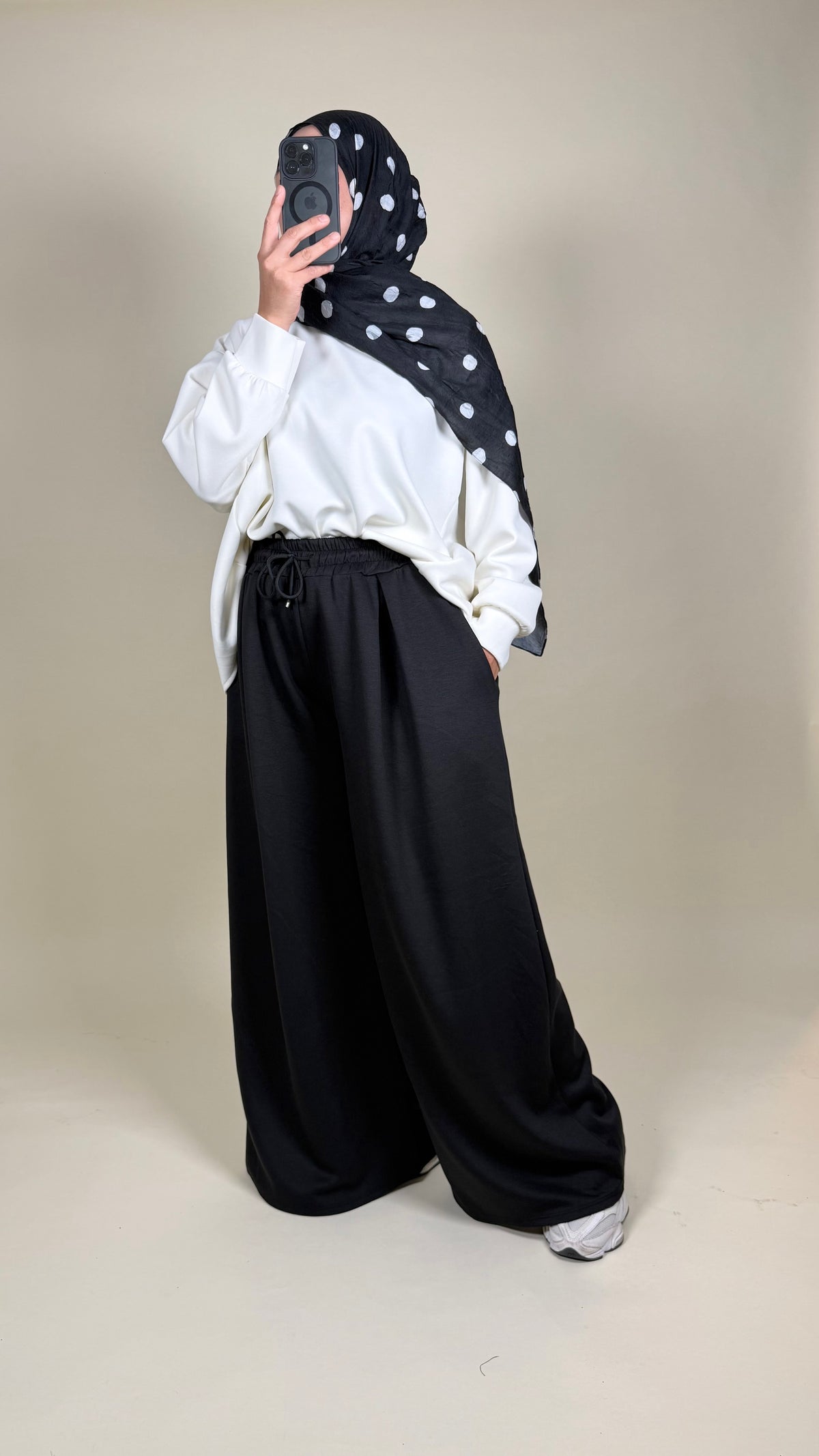 Lina Palazzo Hose