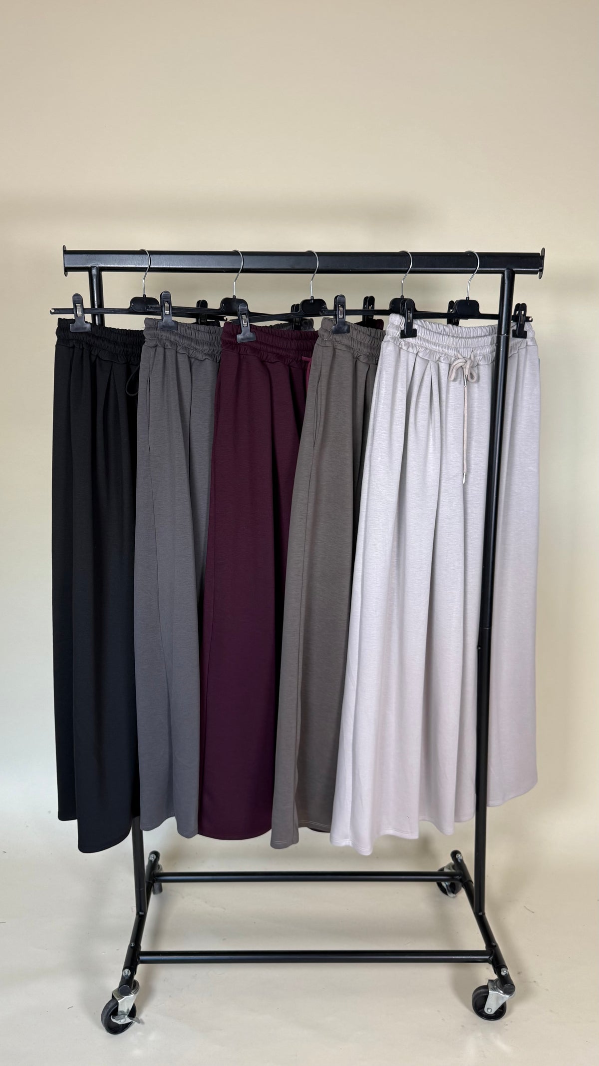 Lina Palazzo Hose
