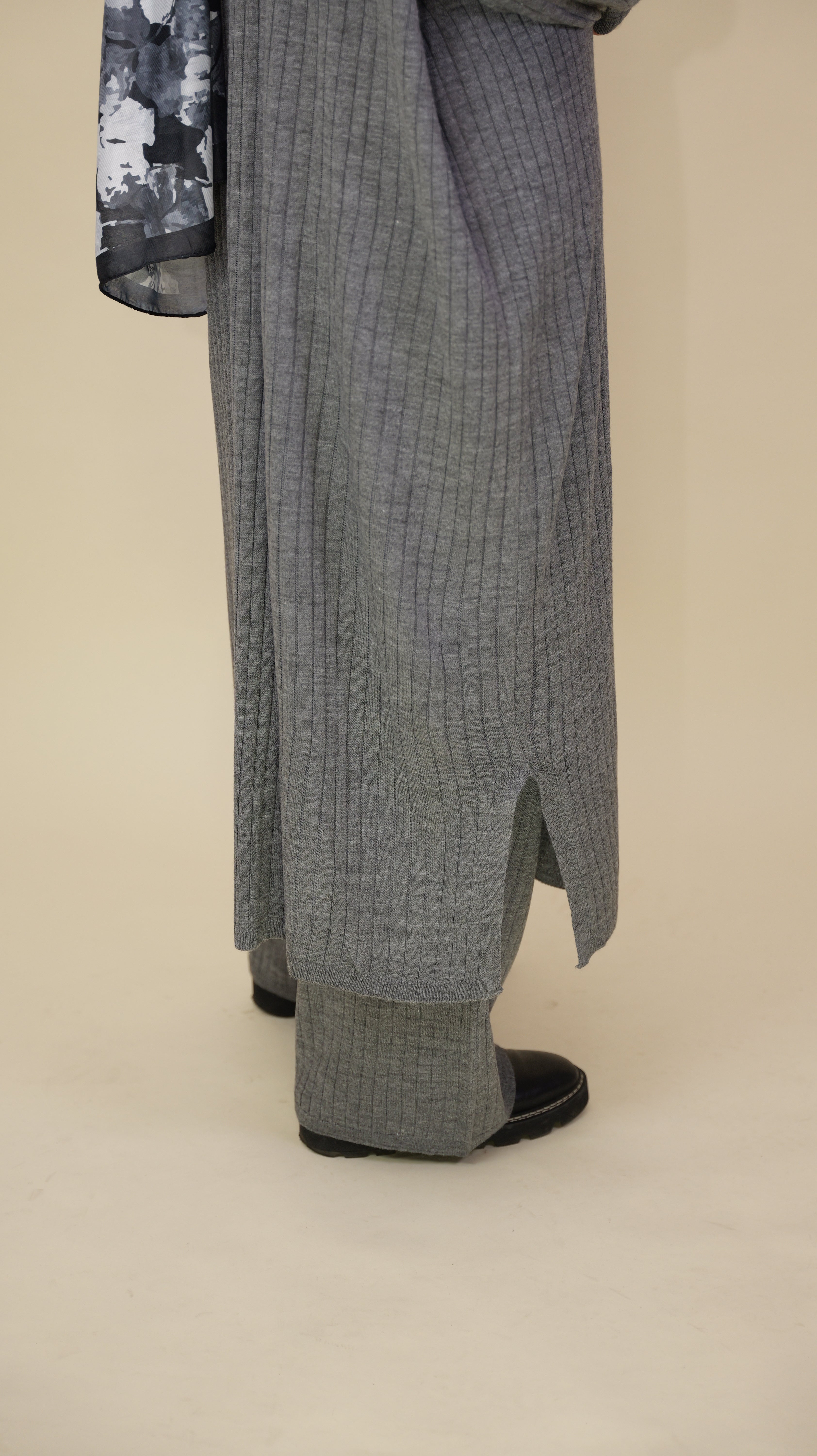 Nura Strick-Zweiteiler