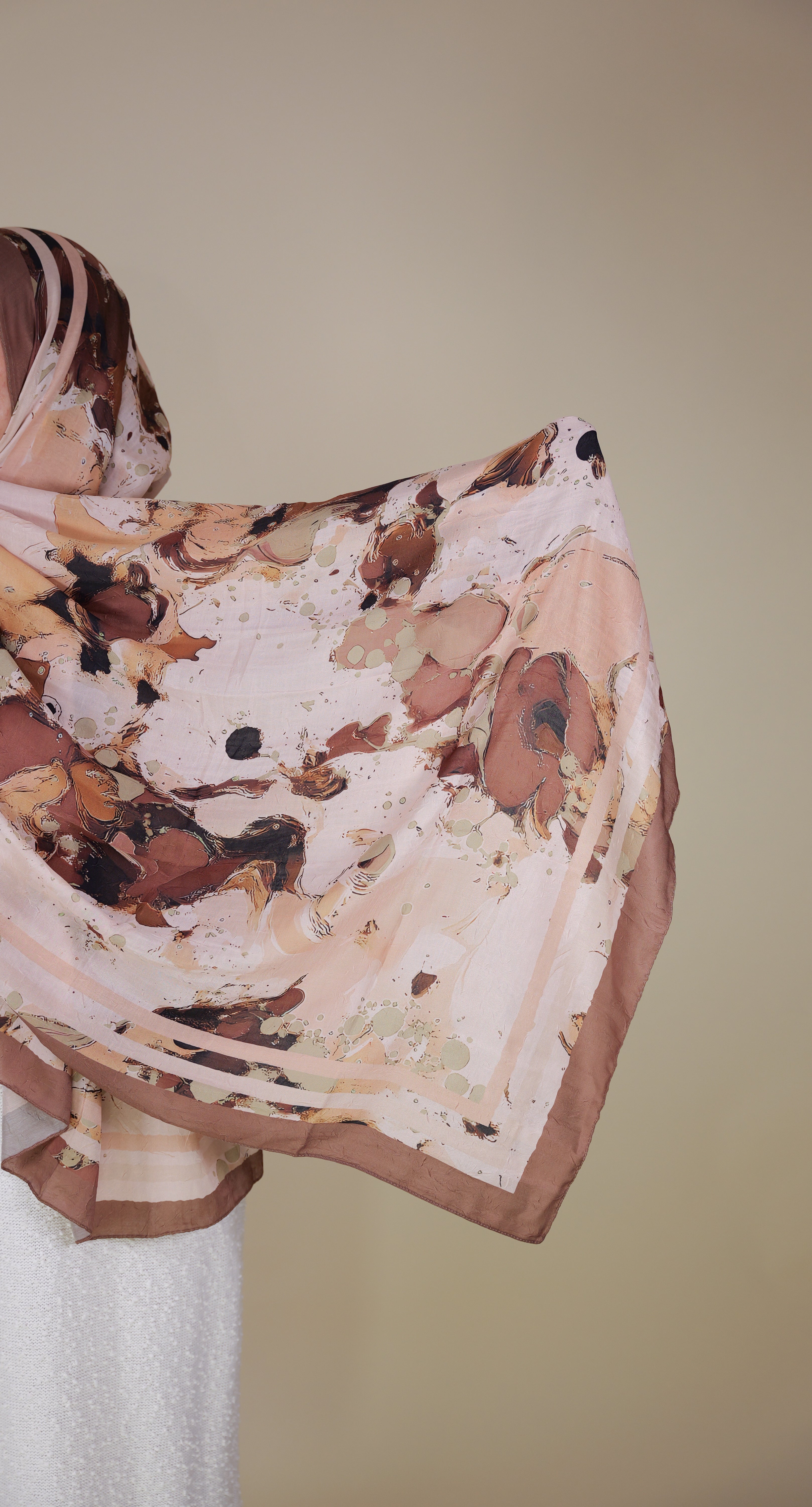 Bamboo Hijab mit Muster