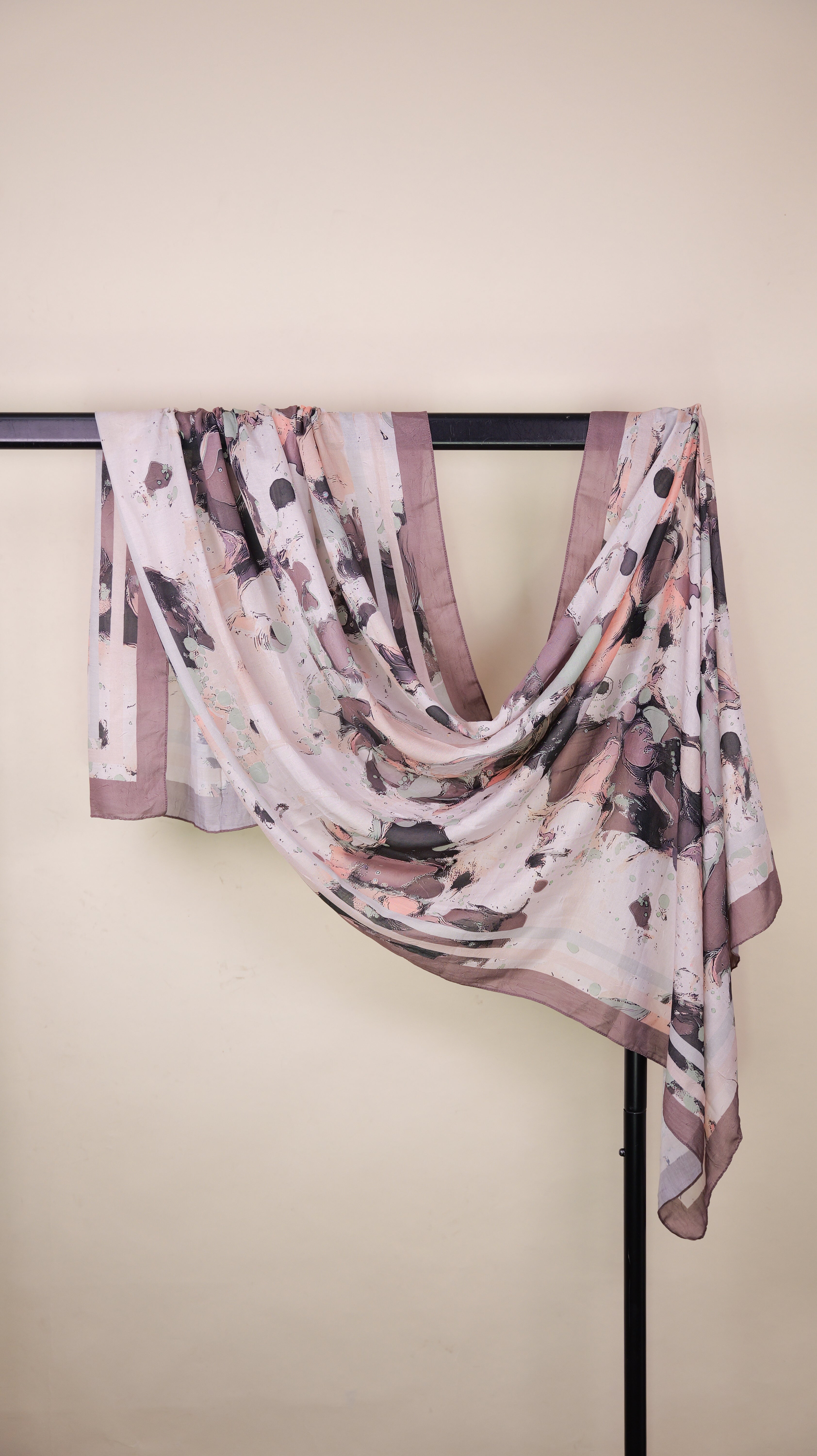 Bamboo Hijab mit Muster