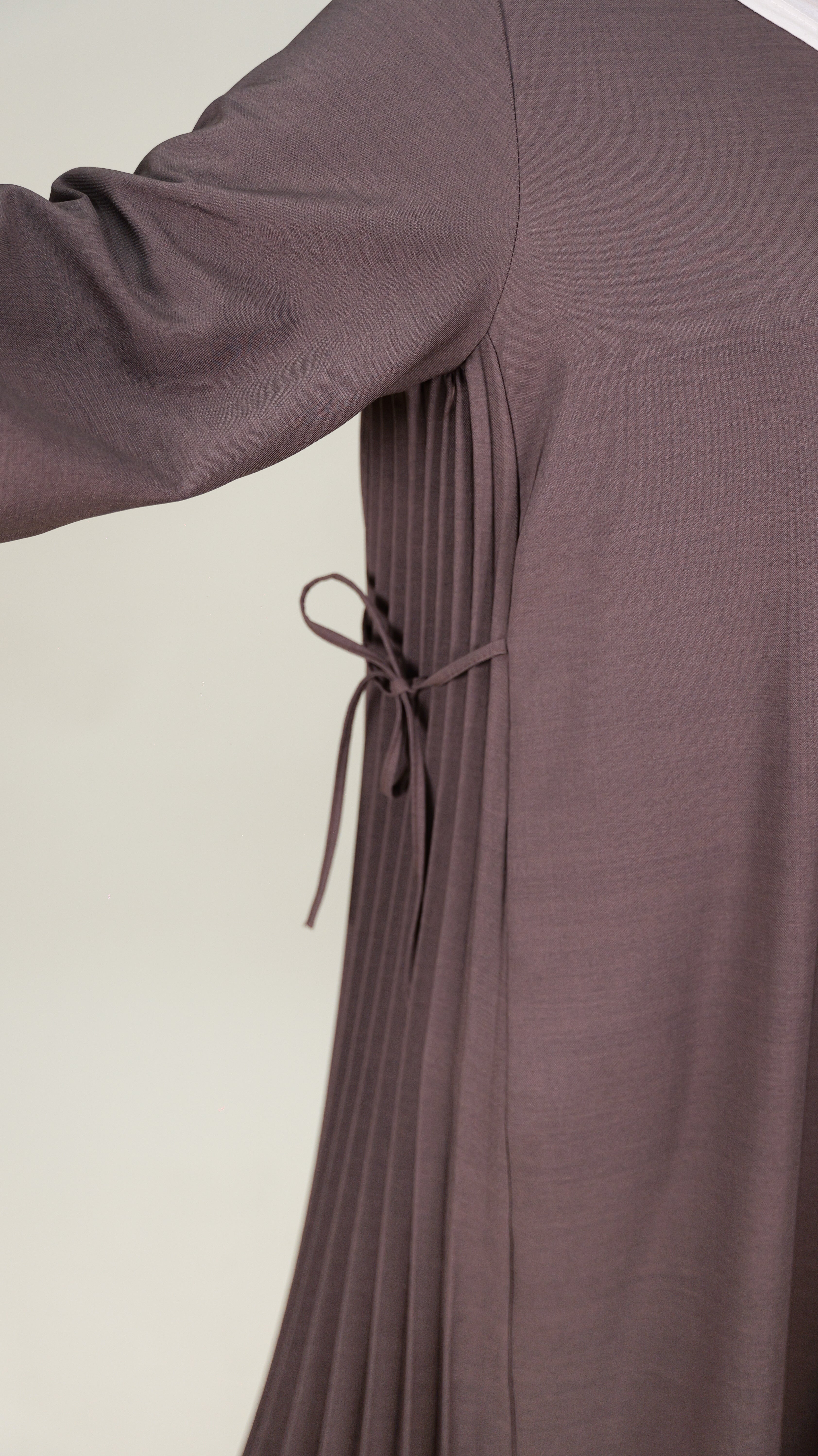 Lina Plissee Kleid